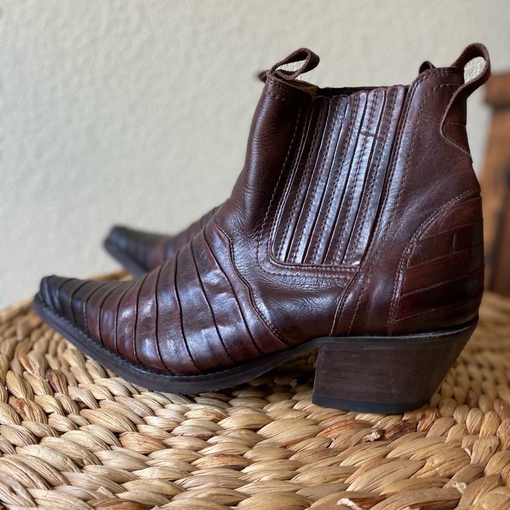 Amazing leather snip toe El Padrino cowboy boots